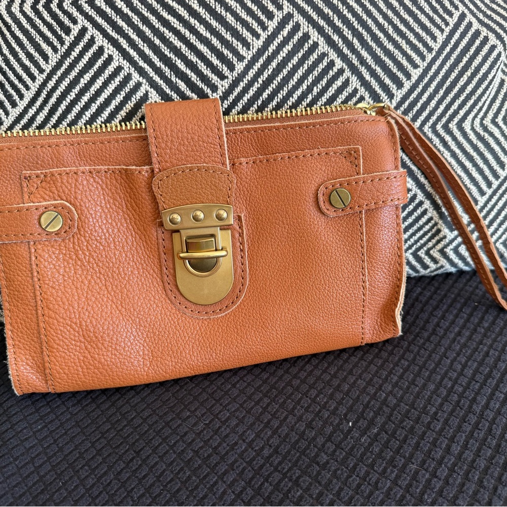 Linea Pelle Tan Leather Wristlet